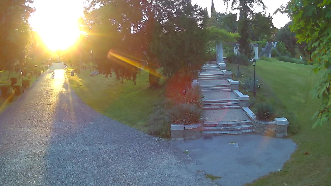 Spletna kamera park Coronini Kronberg – Gorica
