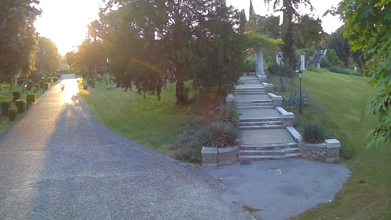Spletna kamera park Coronini Kronberg – Gorica