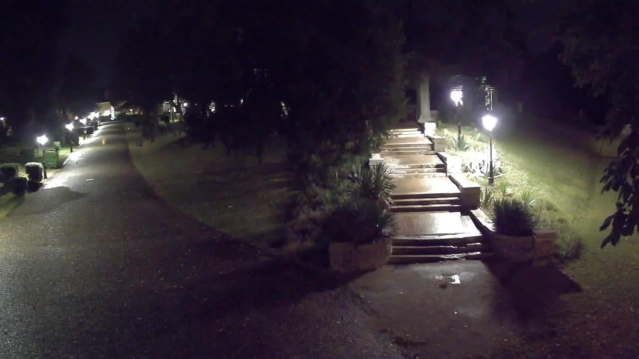 Parco Coronini-Cronberg Live Webcam – Green Oasis