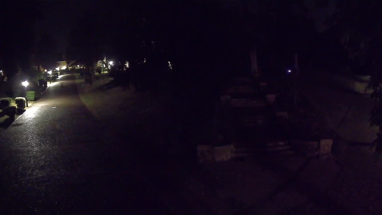 Parco Coronini-Cronberg Live Webcam – Green Oasis