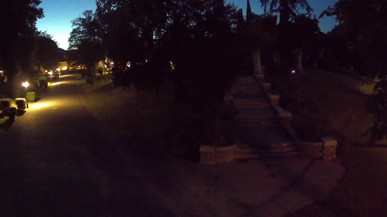 Parco Coronini-Cronberg Live Webcam – Green Oasis