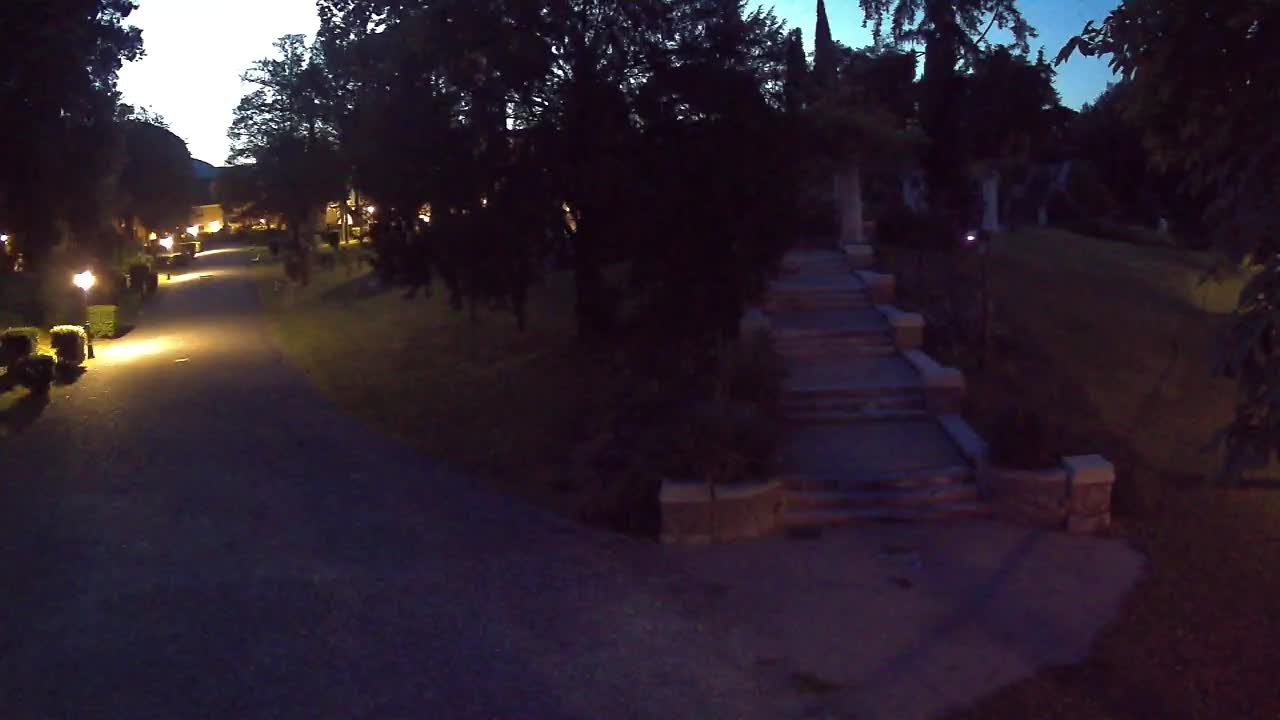 Parco Coronini-Cronberg Live Webcam – Green Oasis