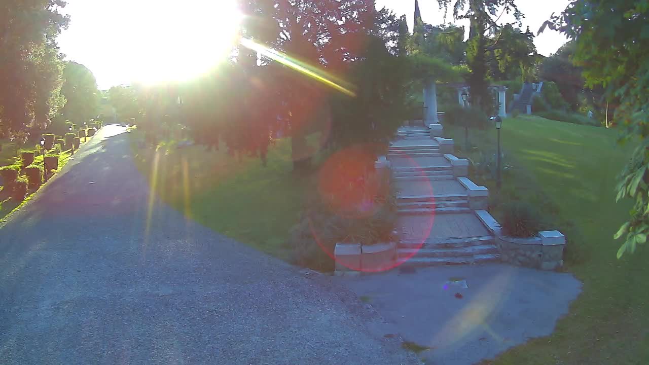 Spletna kamera park Coronini Kronberg – Gorica