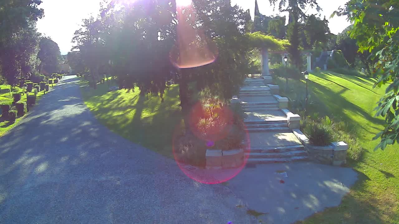 Spletna kamera park Coronini Kronberg – Gorica