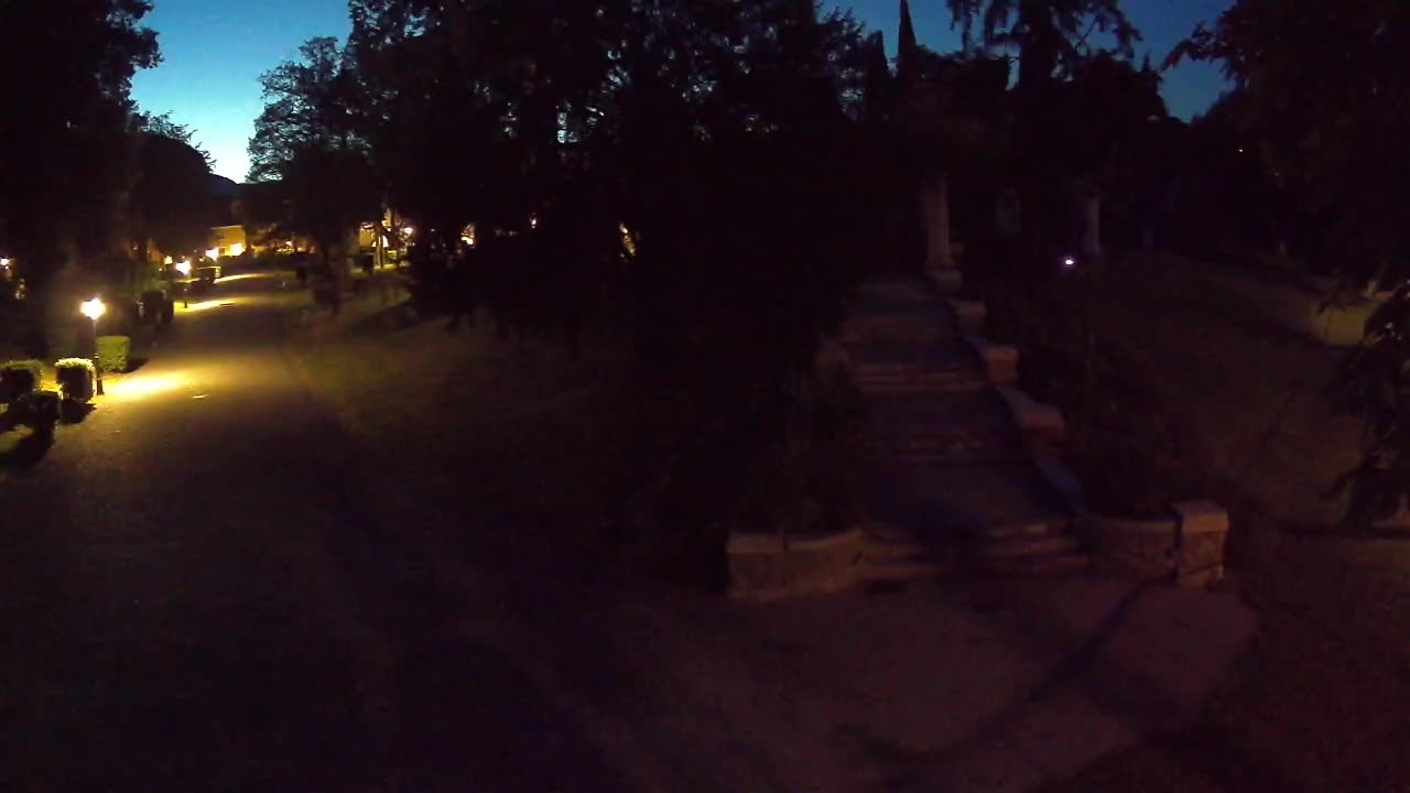 Parco Coronini-Cronberg Live Webcam – Green Oasis