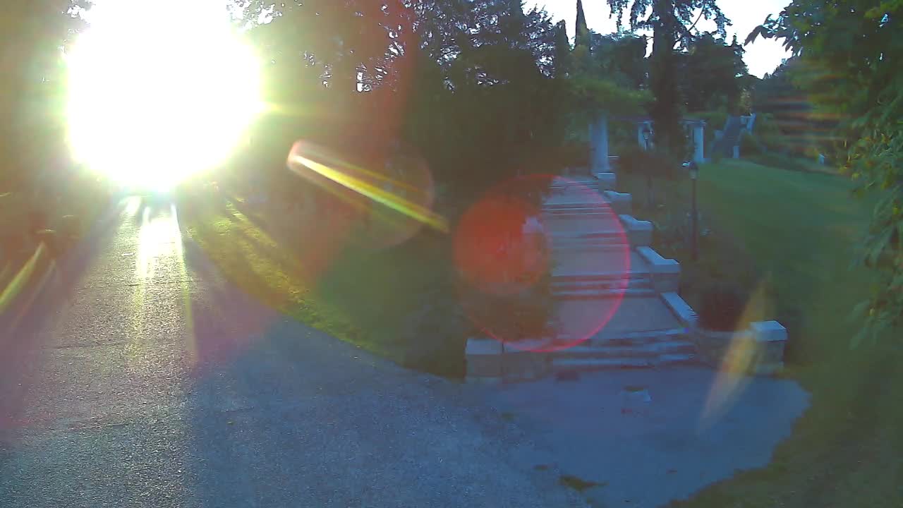 Parco Coronini-Cronberg Live Webcam – Green Oasis