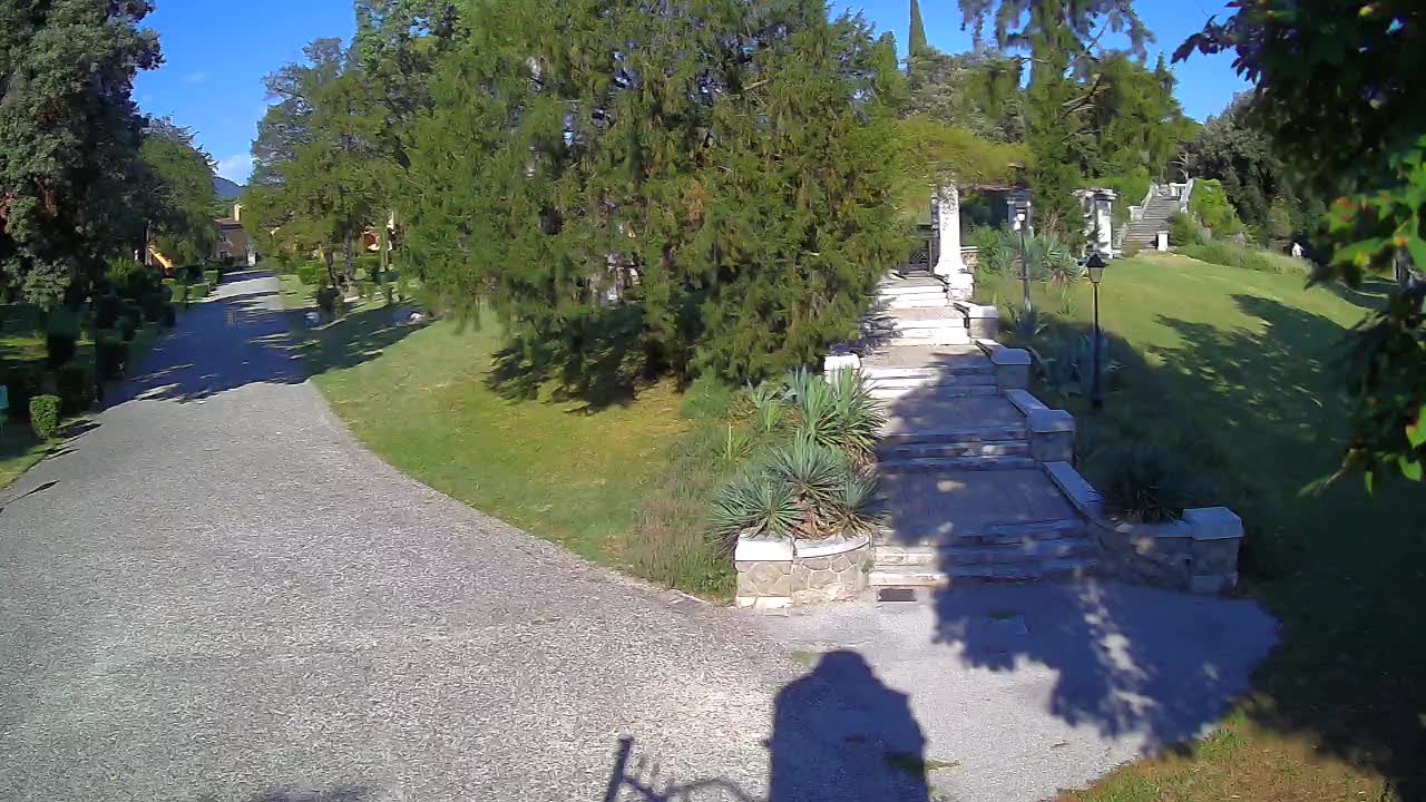 Spletna kamera park Coronini Kronberg – Gorica