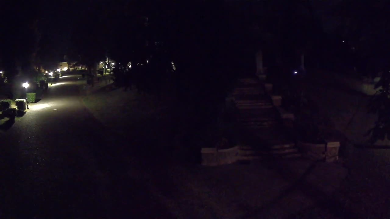 Parco Coronini-Cronberg Live Webcam – Green Oasis