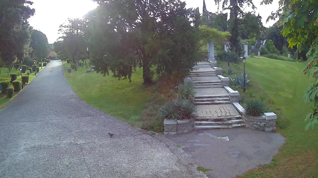 Spletna kamera park Coronini Kronberg – Gorica
