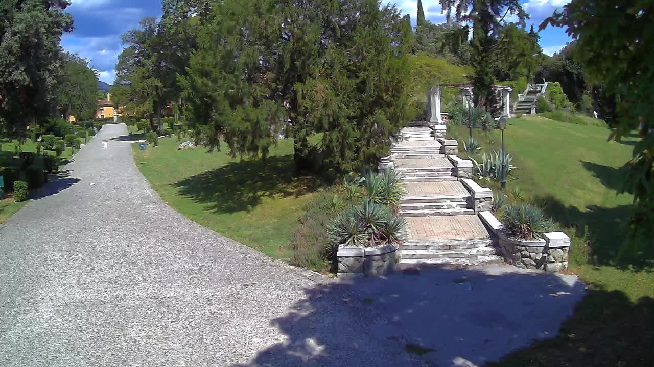 Spletna kamera park Coronini Kronberg – Gorica