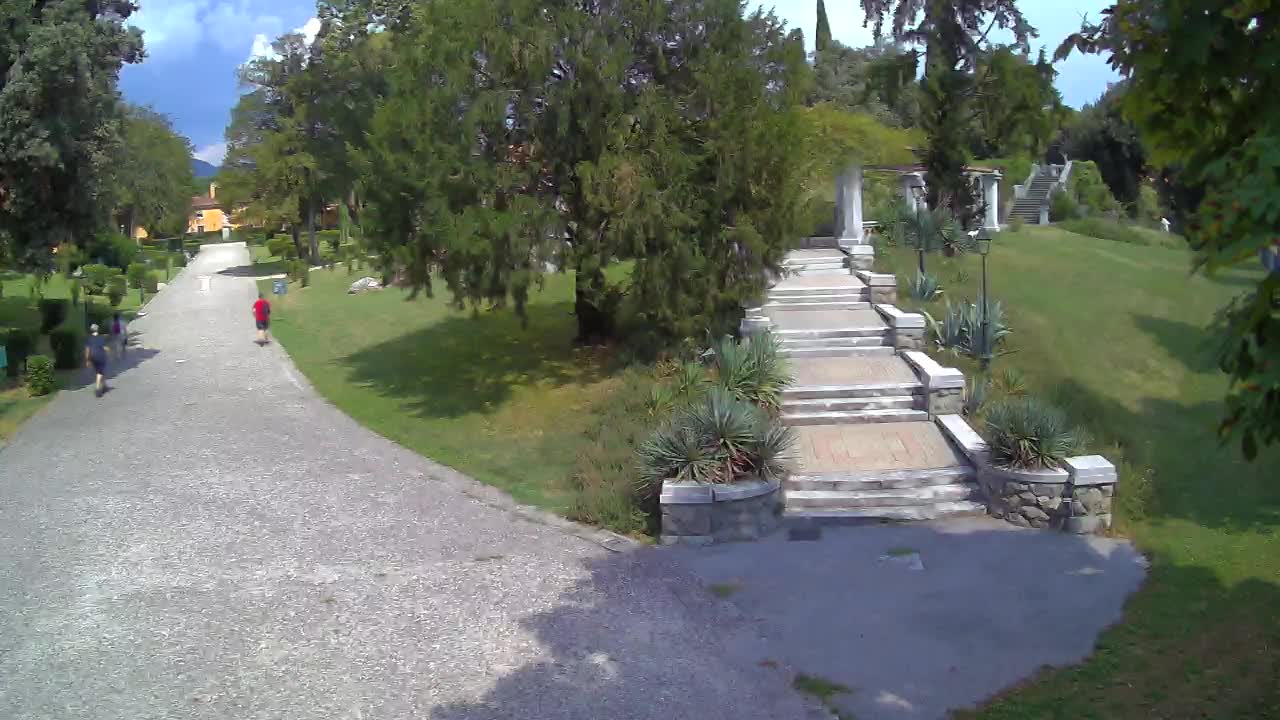 Spletna kamera park Coronini Kronberg – Gorica
