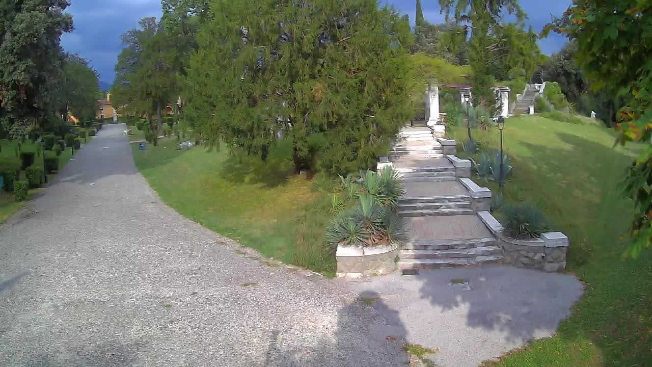 Spletna kamera park Coronini Kronberg – Gorica