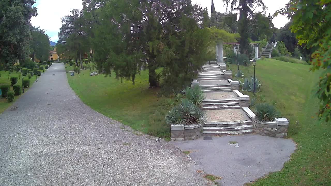 Spletna kamera park Coronini Kronberg – Gorica