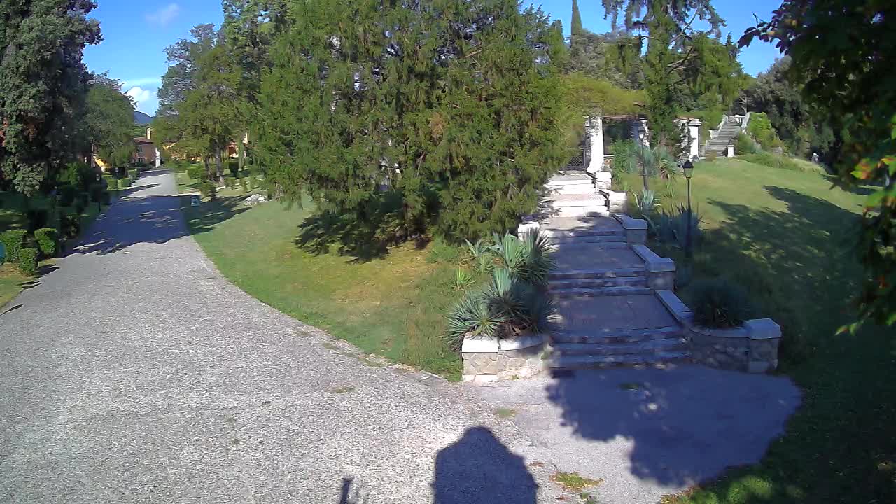 Spletna kamera park Coronini Kronberg – Gorica