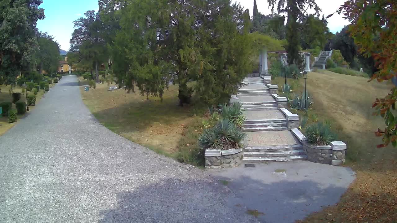 Spletna kamera park Coronini Kronberg – Gorica