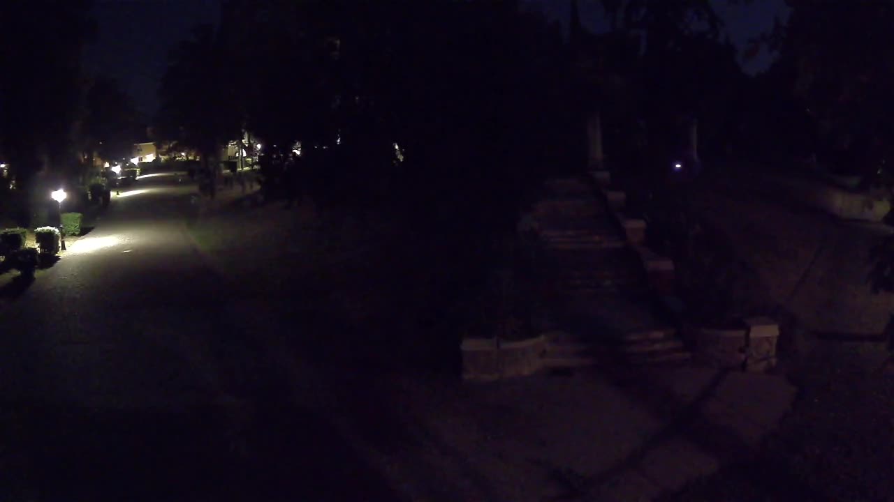 Parco Coronini-Cronberg Live Webcam – Green Oasis