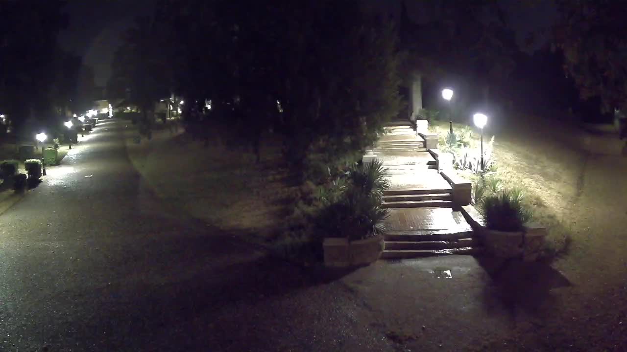 Parco Coronini-Cronberg Live Webcam – Green Oasis
