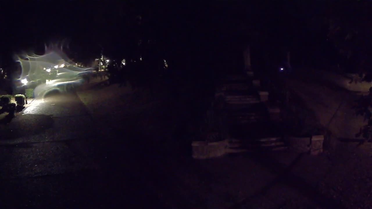 Parco Coronini-Cronberg Live Webcam – Green Oasis