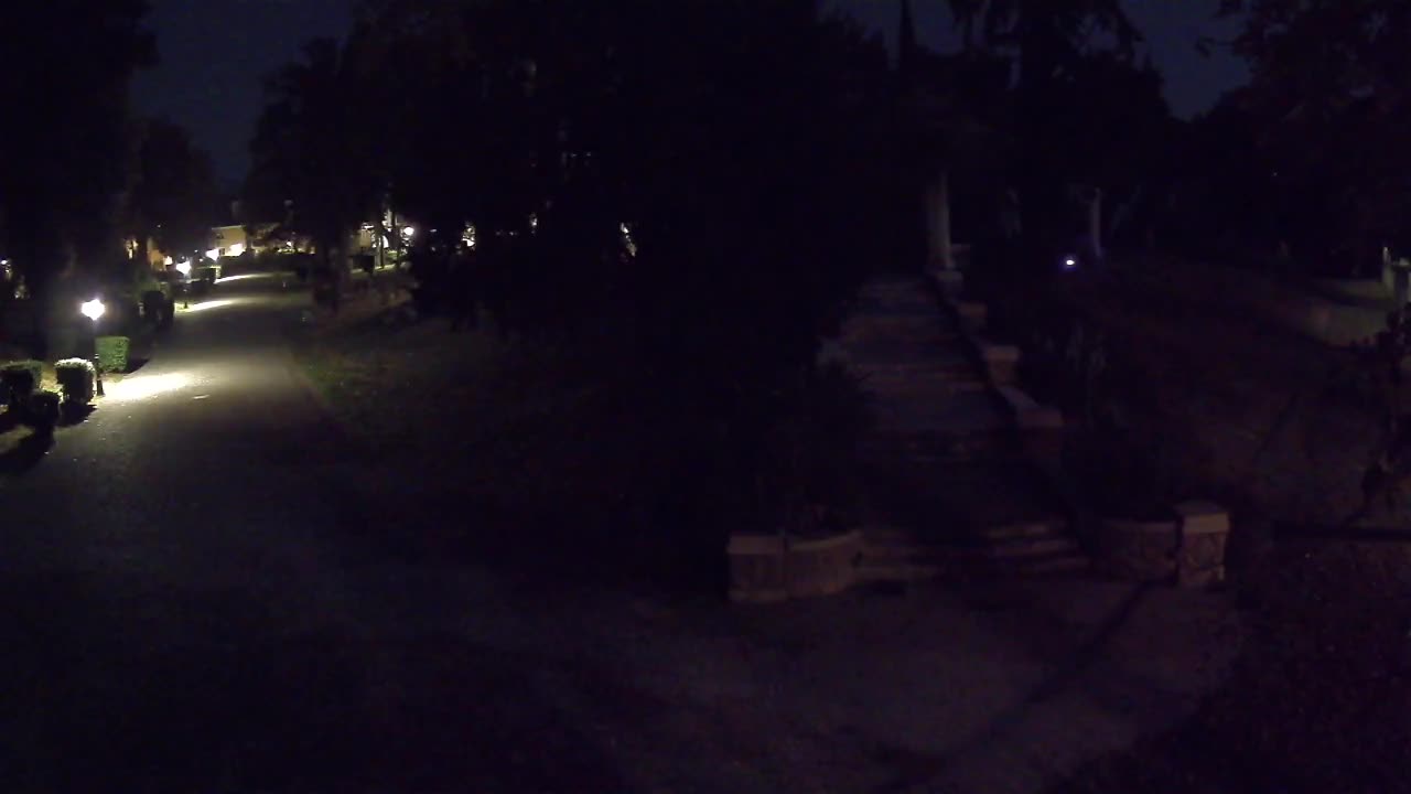 Parco Coronini-Cronberg Live Webcam – Green Oasis