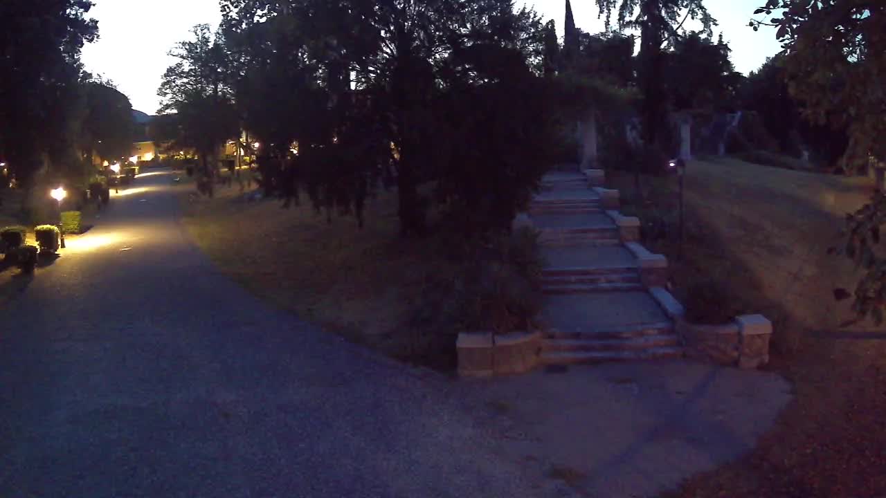 Parco Coronini-Cronberg Live Webcam – Green Oasis