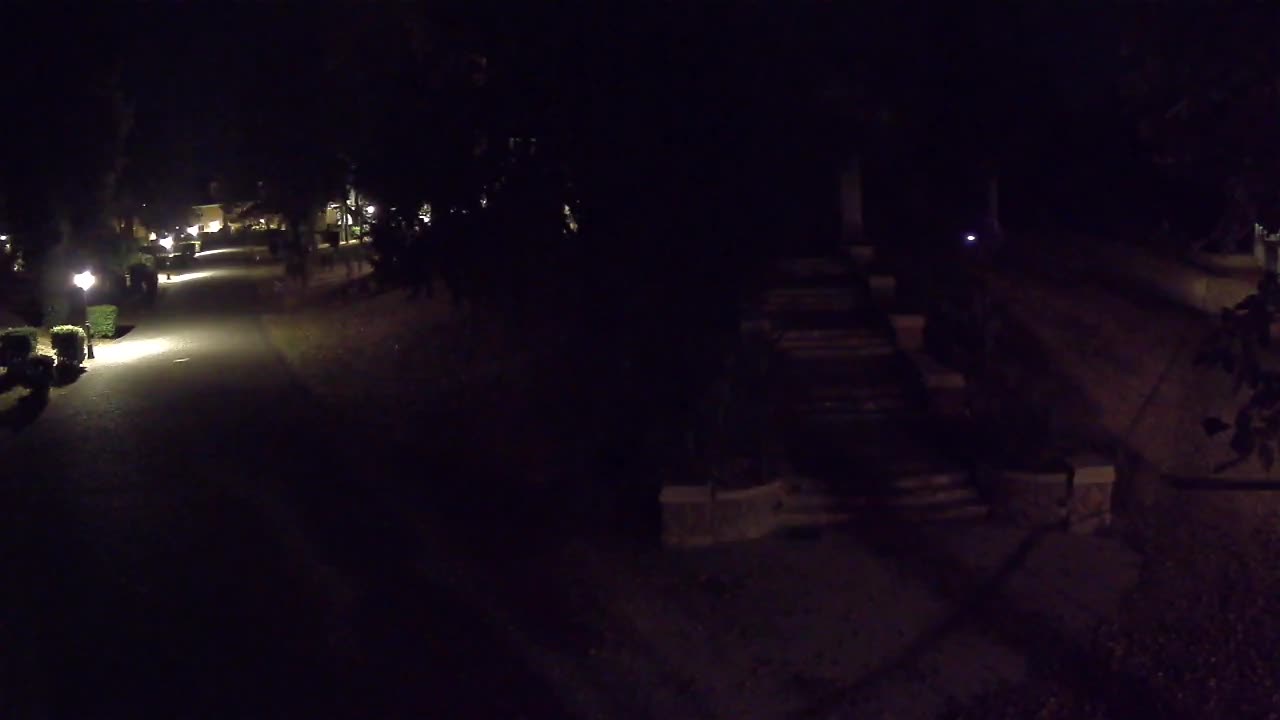 Parco Coronini-Cronberg Live Webcam – Green Oasis