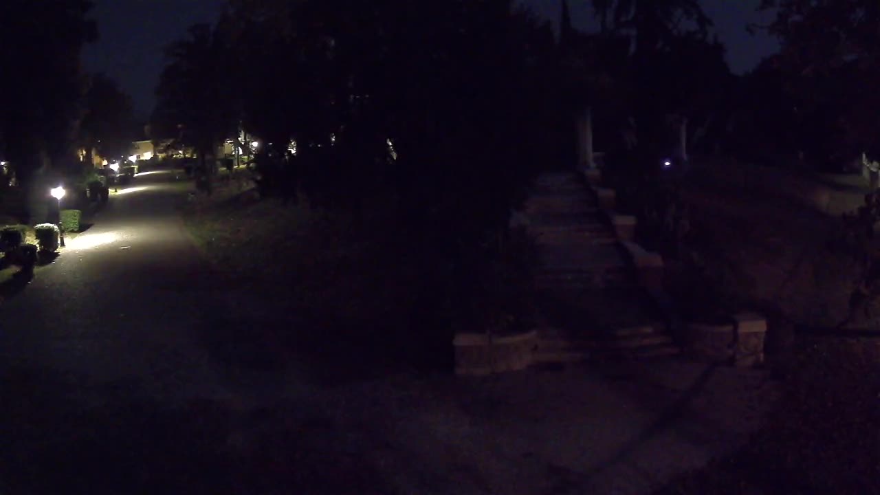 Parco Coronini-Cronberg Live Webcam – Green Oasis