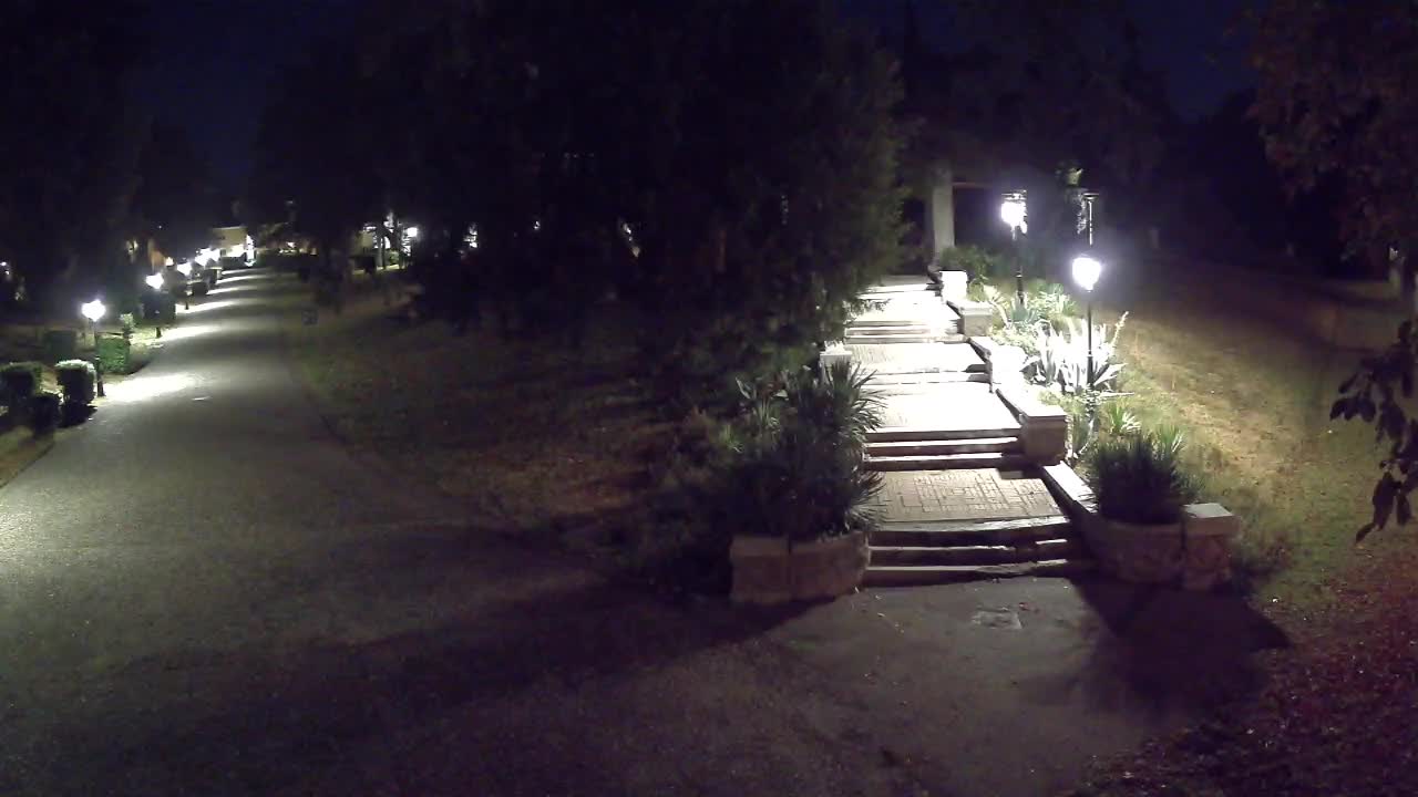 Parco Coronini-Cronberg Live Webcam – Green Oasis