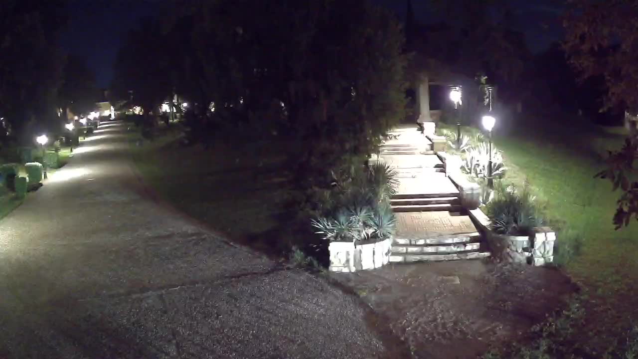 Parco Coronini-Cronberg Live Webcam – Green Oasis