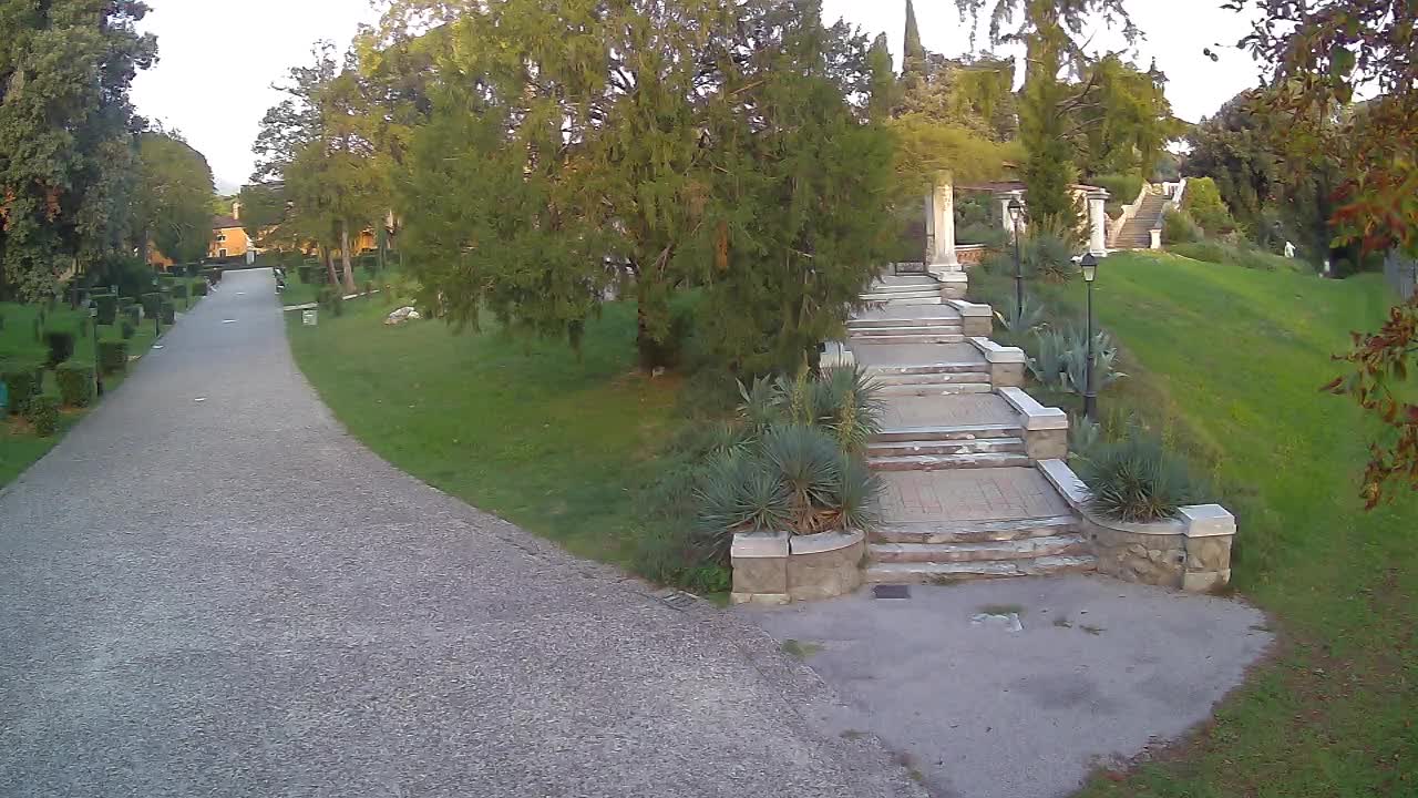 Spletna kamera park Coronini Kronberg – Gorica