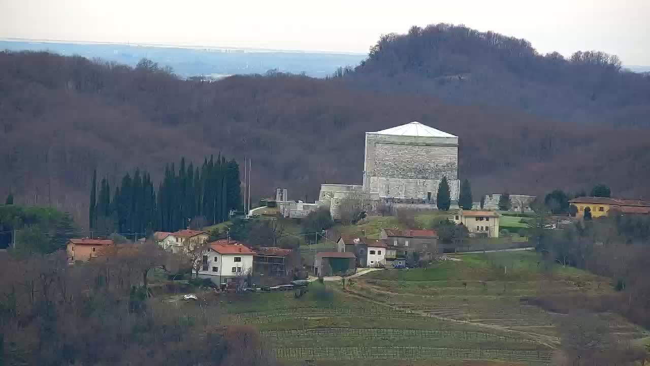 Borderless webcam of Nova Gorica and Gorizia