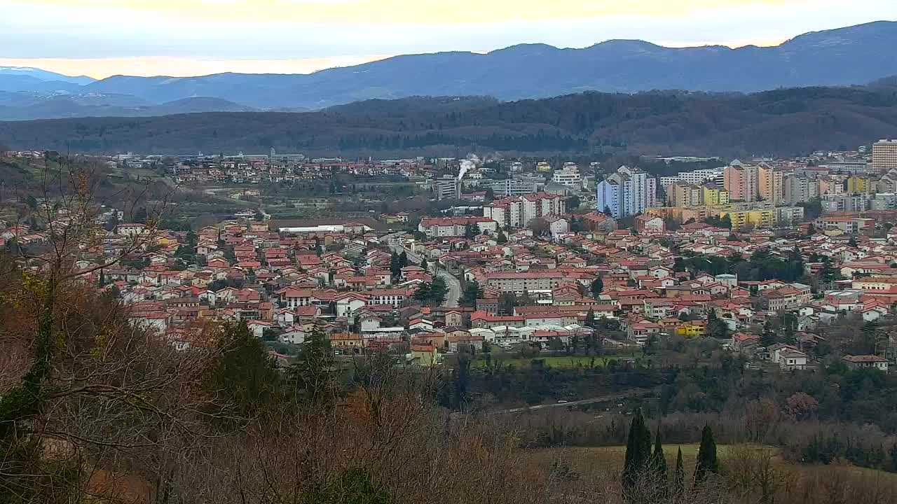 Grenzenlose Webcam: Nova Gorica und Gorizia / Görz live erleben!