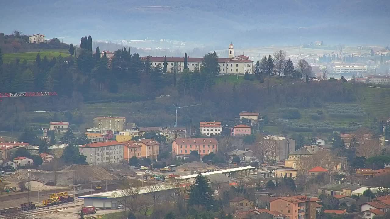 Borderless webcam of Nova Gorica and Gorizia