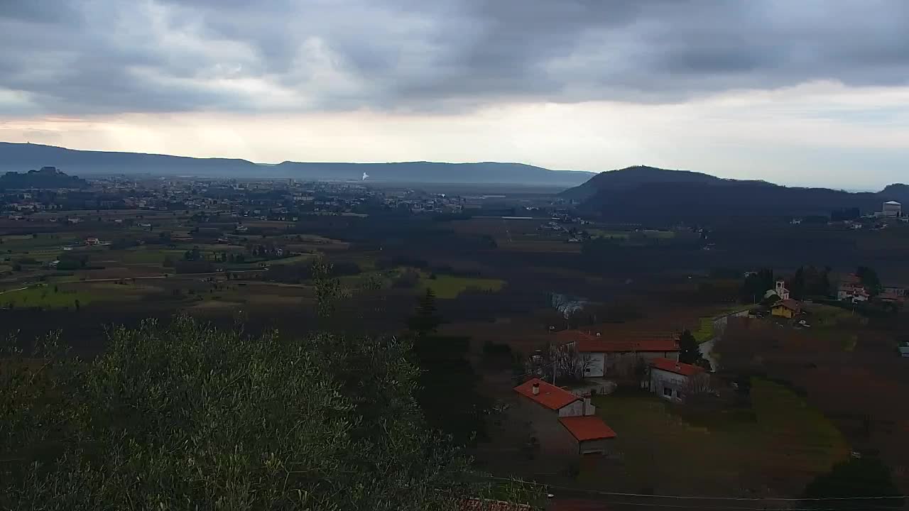 Borderless webcam of Nova Gorica and Gorizia