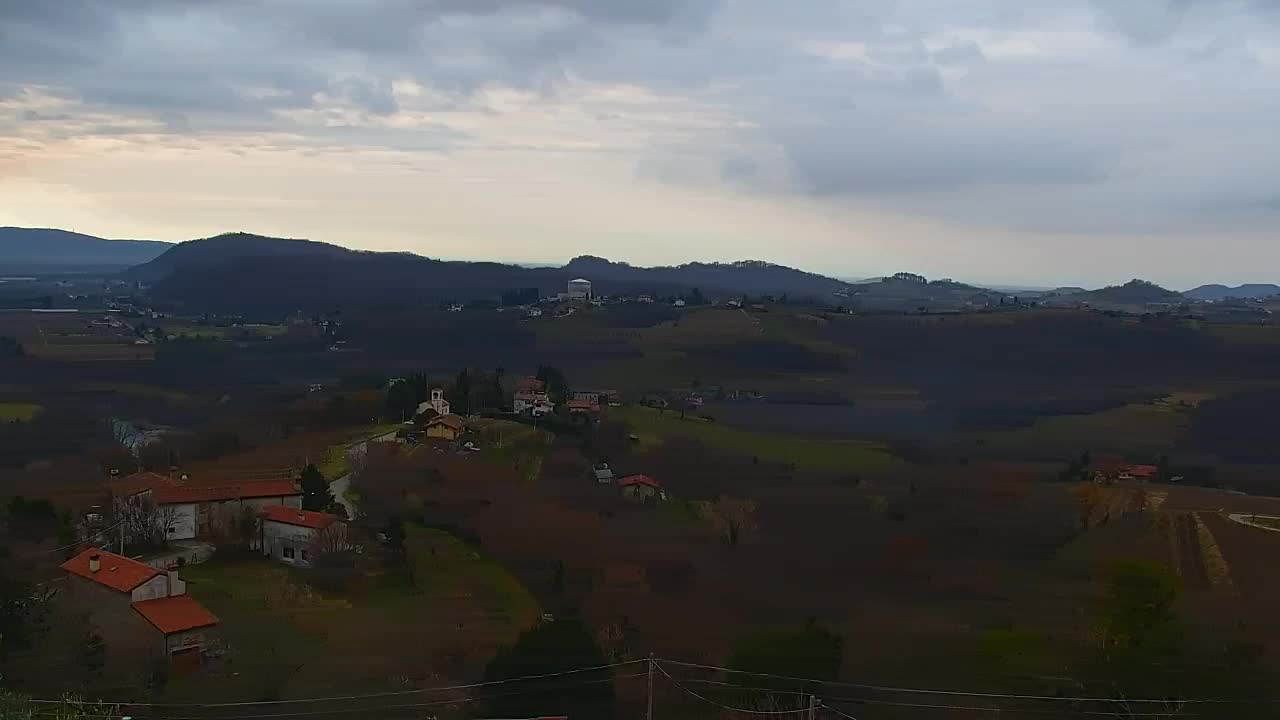 Borderless webcam of Nova Gorica and Gorizia