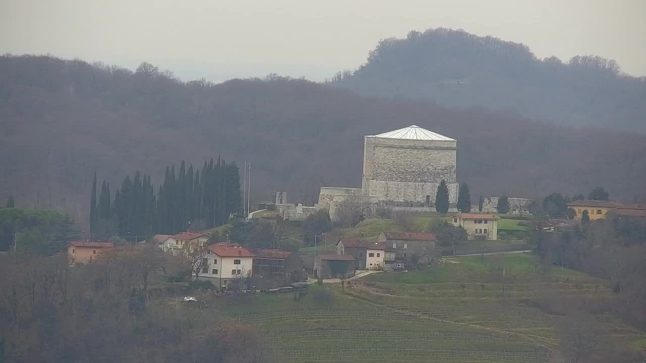 Grenzenlose Webcam: Nova Gorica und Gorizia / Görz live erleben!