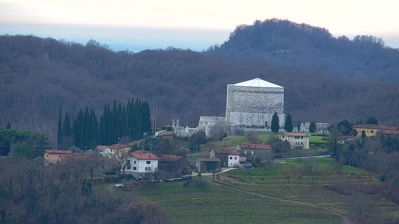 Borderless webcam of Nova Gorica and Gorizia