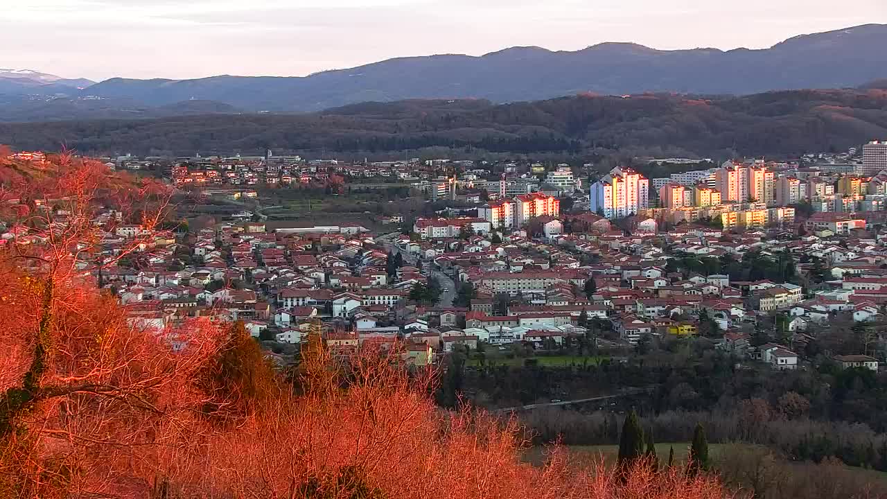 Borderless webcam of Nova Gorica and Gorizia