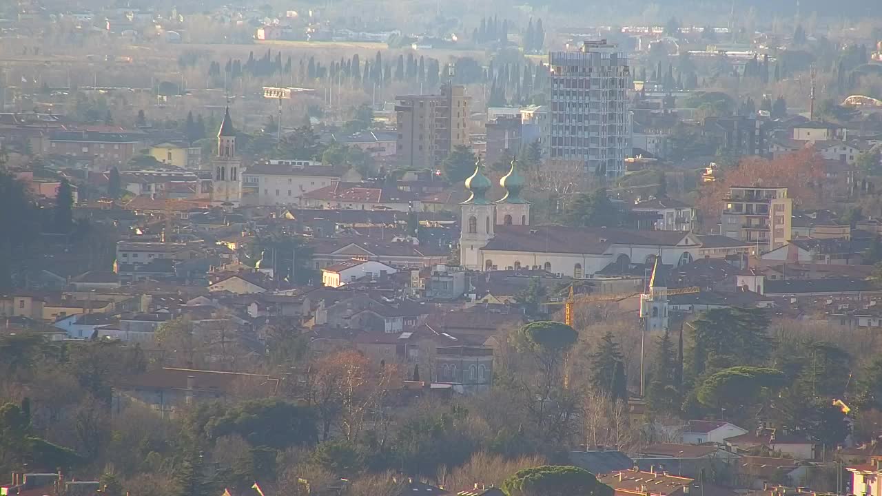 Borderless webcam of Nova Gorica and Gorizia