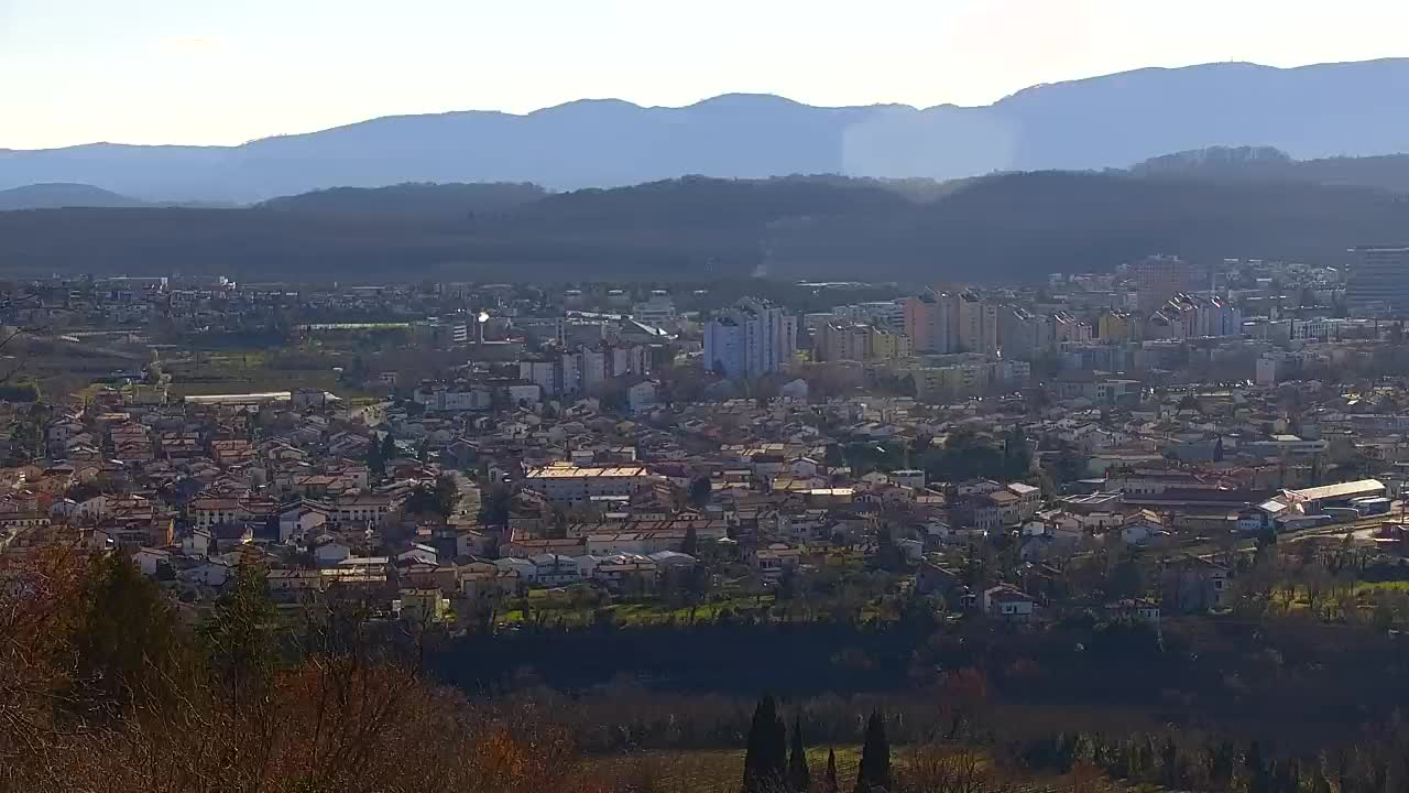 Borderless webcam of Nova Gorica and Gorizia