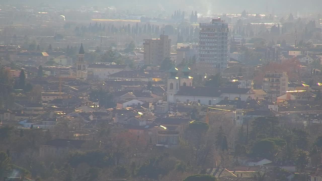 Borderless webcam of Nova Gorica and Gorizia