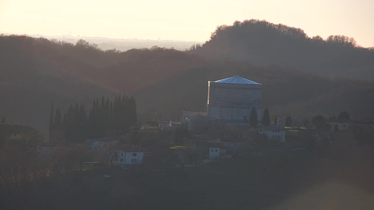 Borderless webcam of Nova Gorica and Gorizia