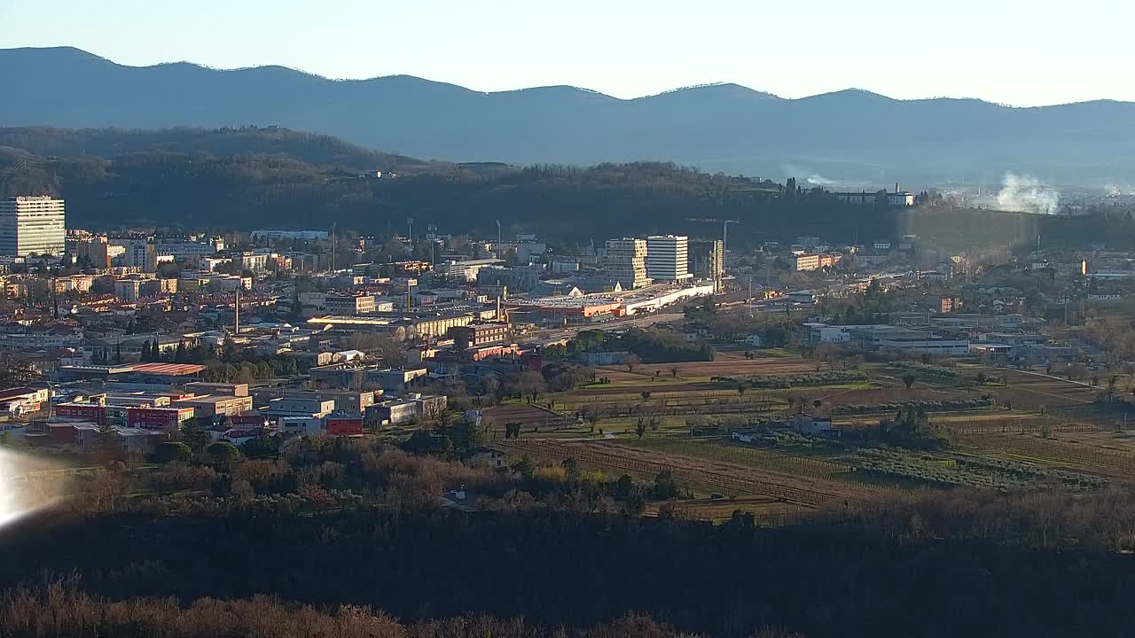 Borderless webcam of Nova Gorica and Gorizia