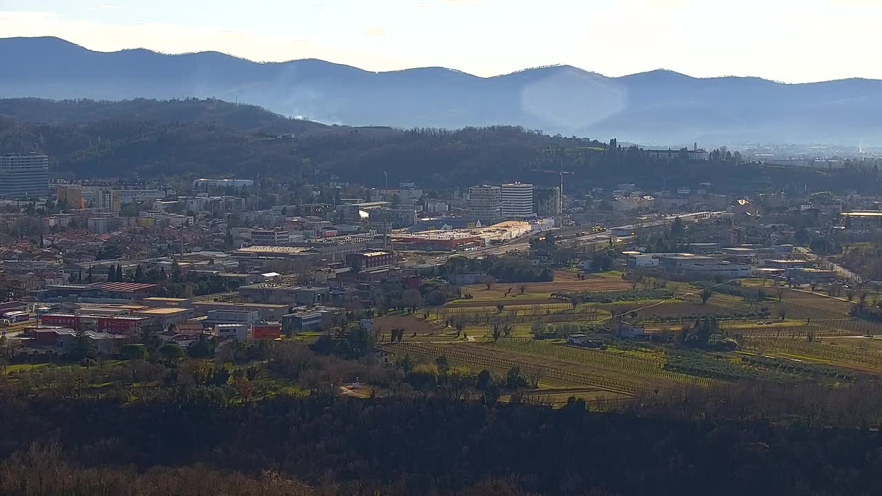 Borderless webcam of Nova Gorica and Gorizia