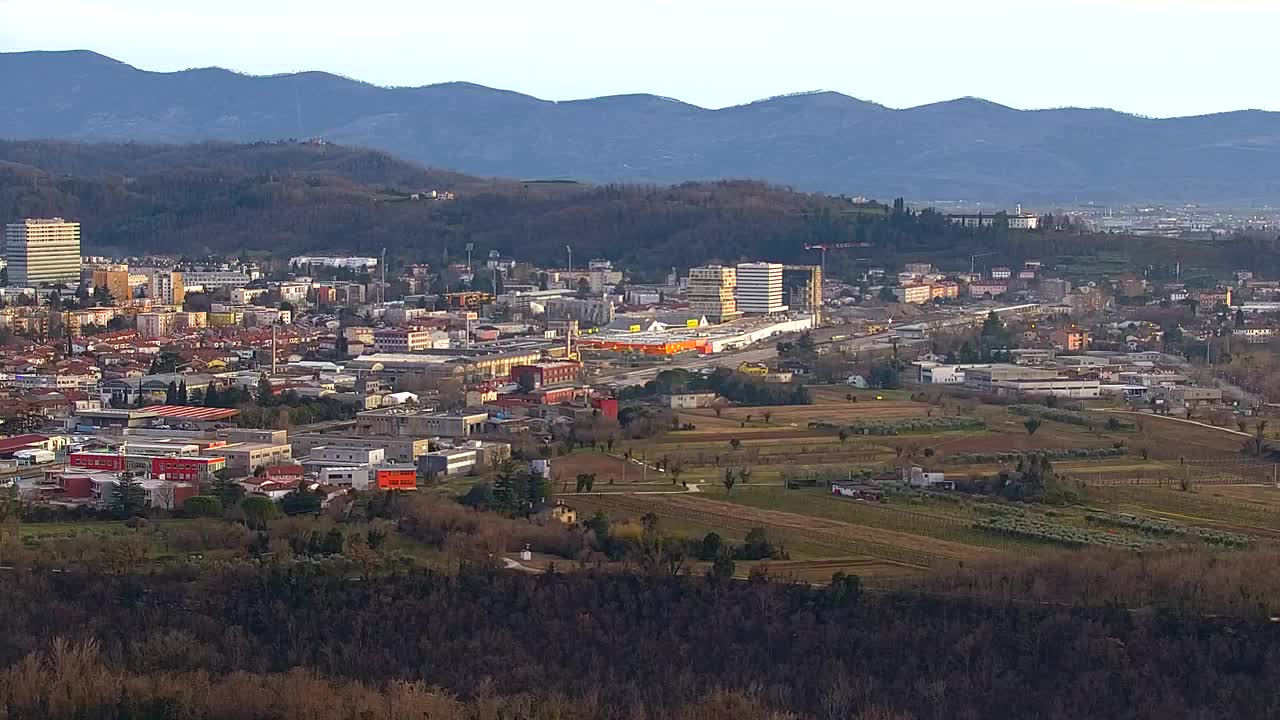 Borderless webcam of Nova Gorica and Gorizia