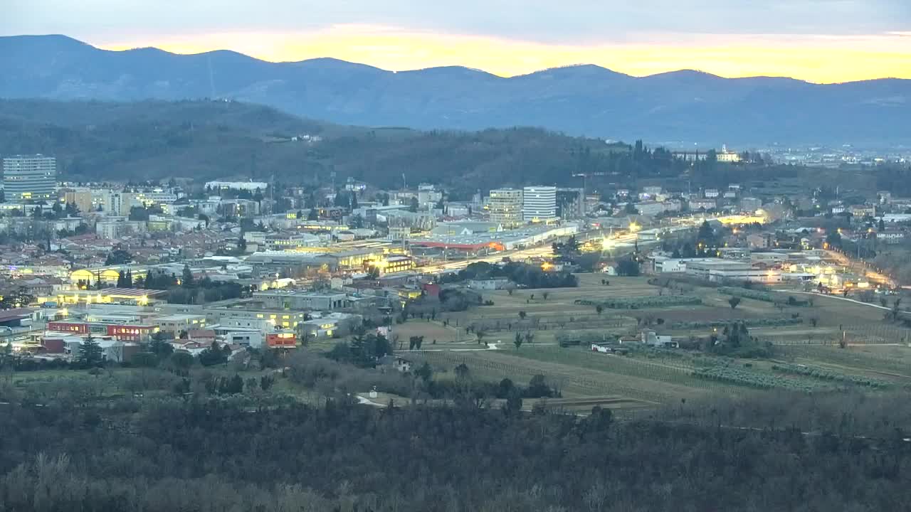 Borderless webcam of Nova Gorica and Gorizia