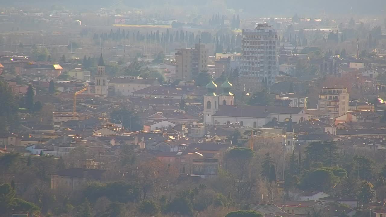 Borderless webcam of Nova Gorica and Gorizia