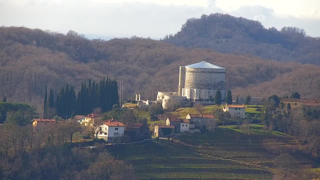 Grenzenlose Webcam: Nova Gorica und Gorizia / Görz live erleben!