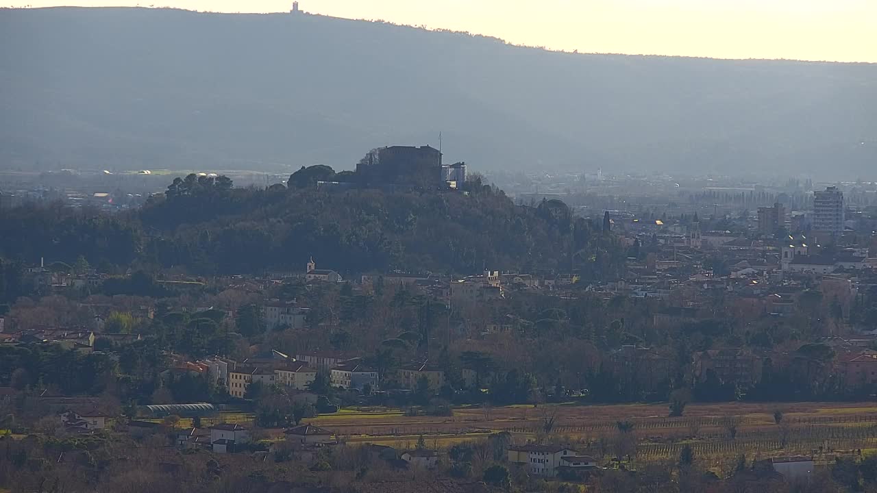 Grenzenlose Webcam: Nova Gorica und Gorizia / Görz live erleben!