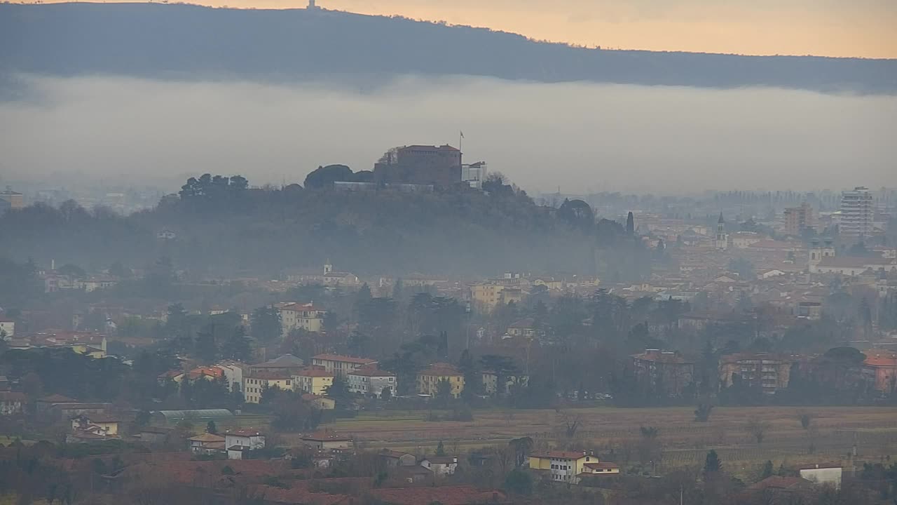 Borderless webcam of Nova Gorica and Gorizia