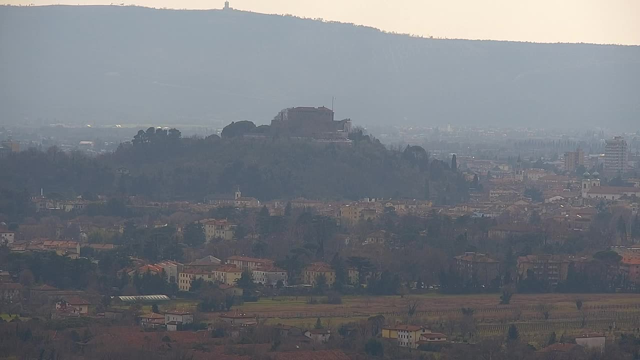 Borderless webcam of Nova Gorica and Gorizia